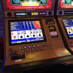Slot Machine: Free Triple Fifty Times Pay